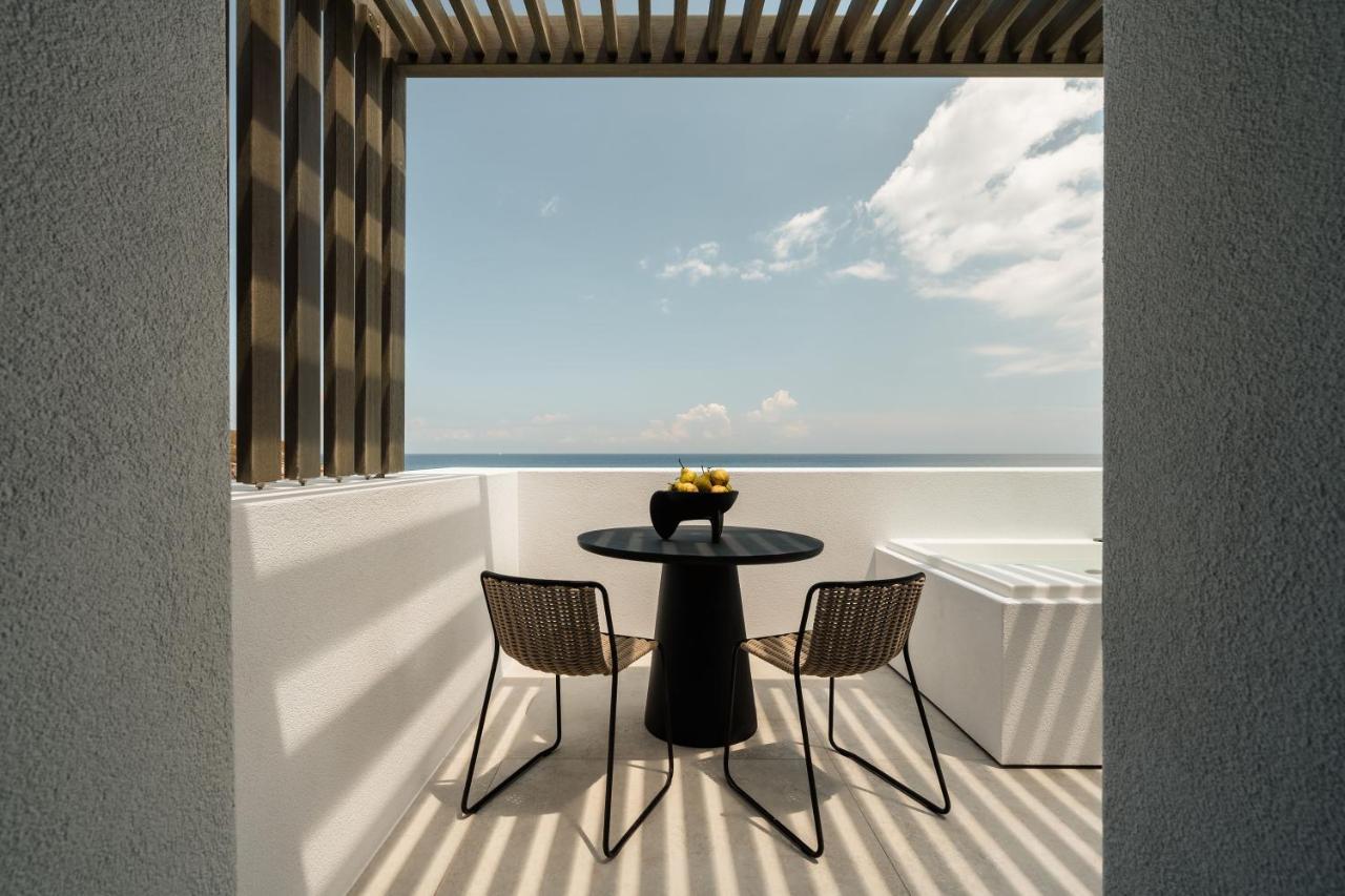 Naxos Rhyton Hotel Naxos City ภายนอก รูปภาพ