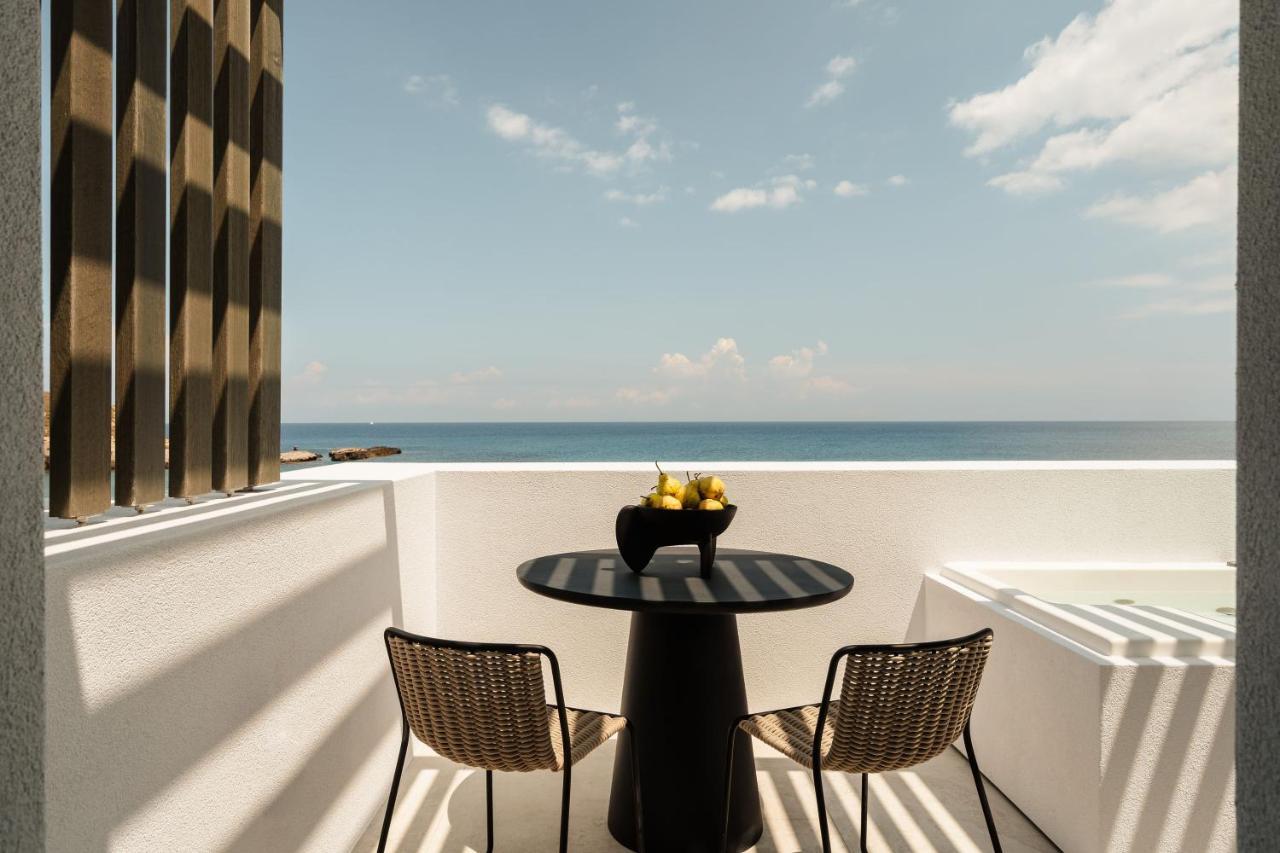 Naxos Rhyton Hotel Naxos City ภายนอก รูปภาพ