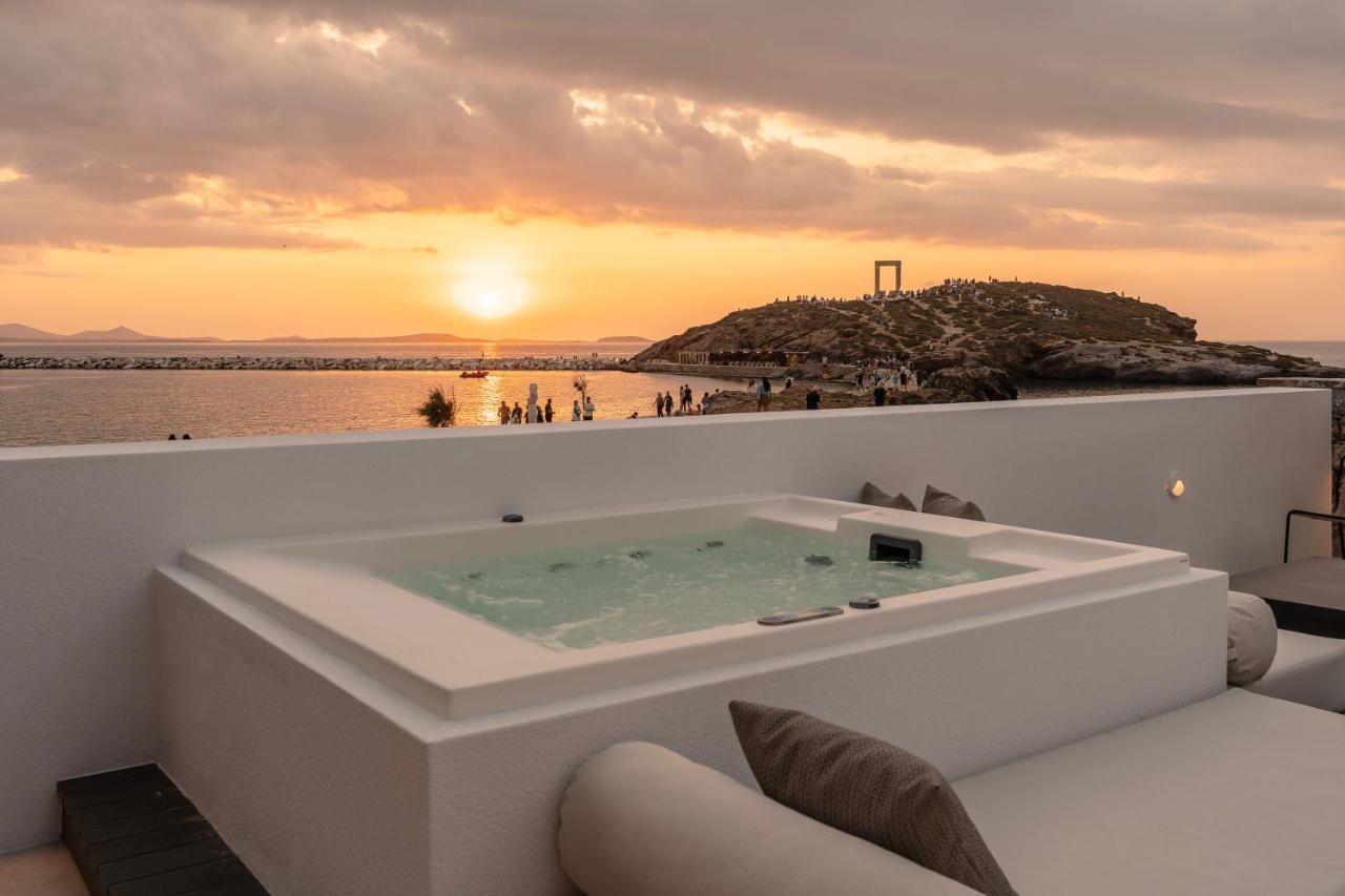 Naxos Rhyton Hotel Naxos City ภายนอก รูปภาพ
