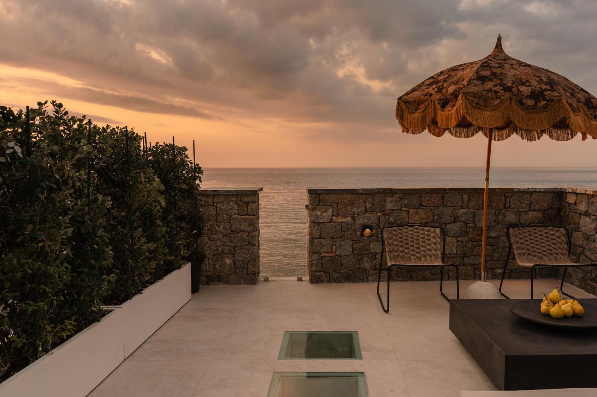 Naxos Rhyton Hotel Naxos City ภายนอก รูปภาพ